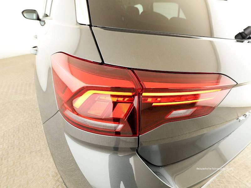 VW T-Roc  1.5 TSI MOVE *AHK*LED*RFK*Navi*AppleCar*