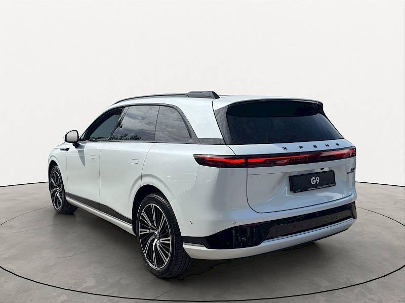 XPENG G9  AWD Performance Premiumpaket & elektr. AHK