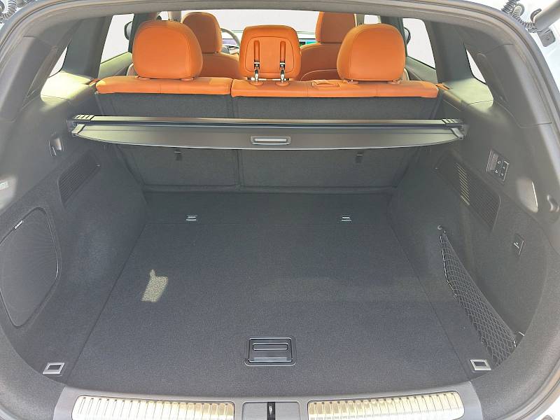 XPENG G9  AWD Performance Premiumpaket & elektr. AHK
