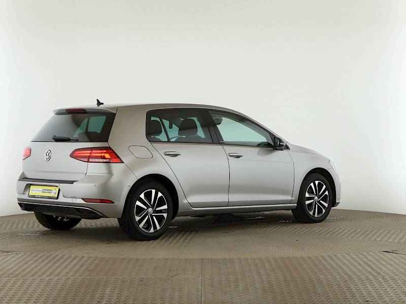 VW Golf  VII 1.0 TSI Comfortline *LED*PDC*Navi*