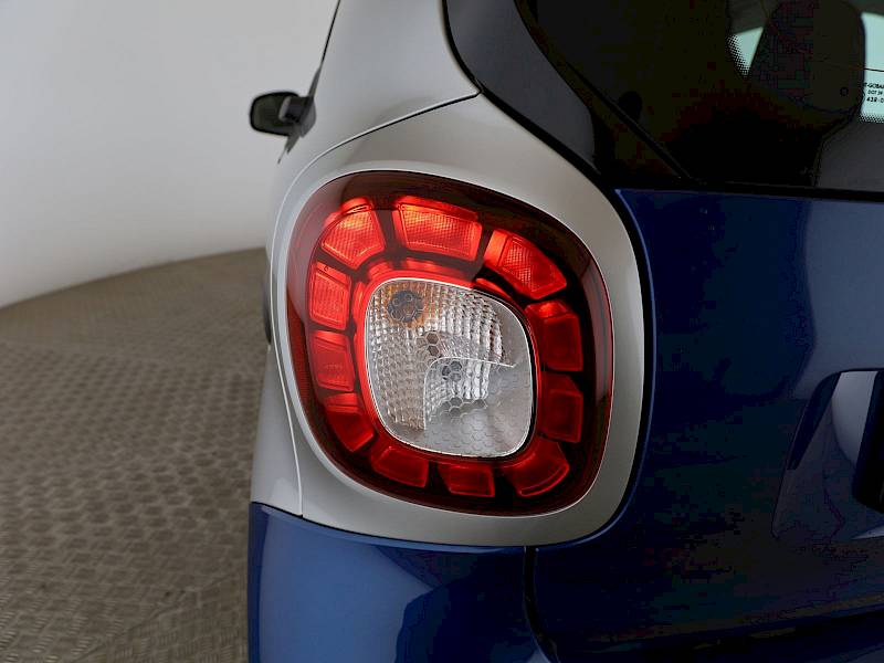 SMART ForTwo  1.0 *Pano*SHZ*Klima*Audio*